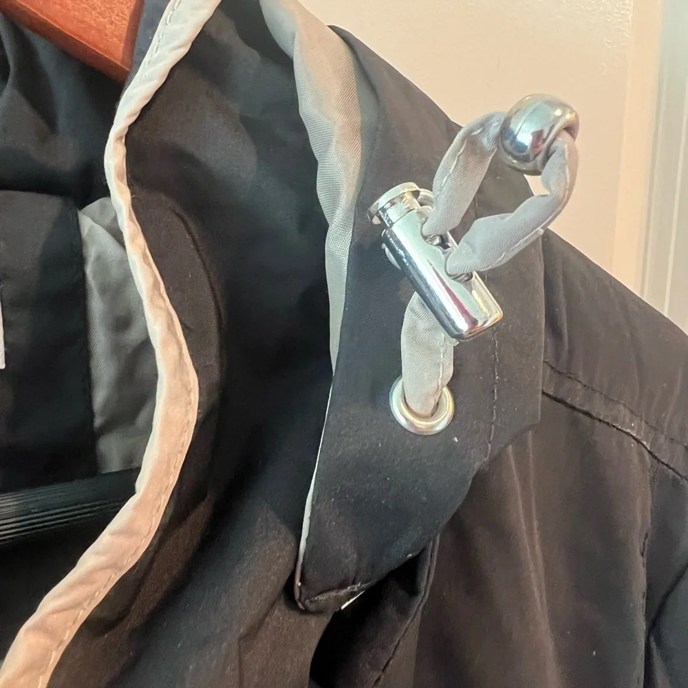 Susan Graver Black and Cream Jacket
